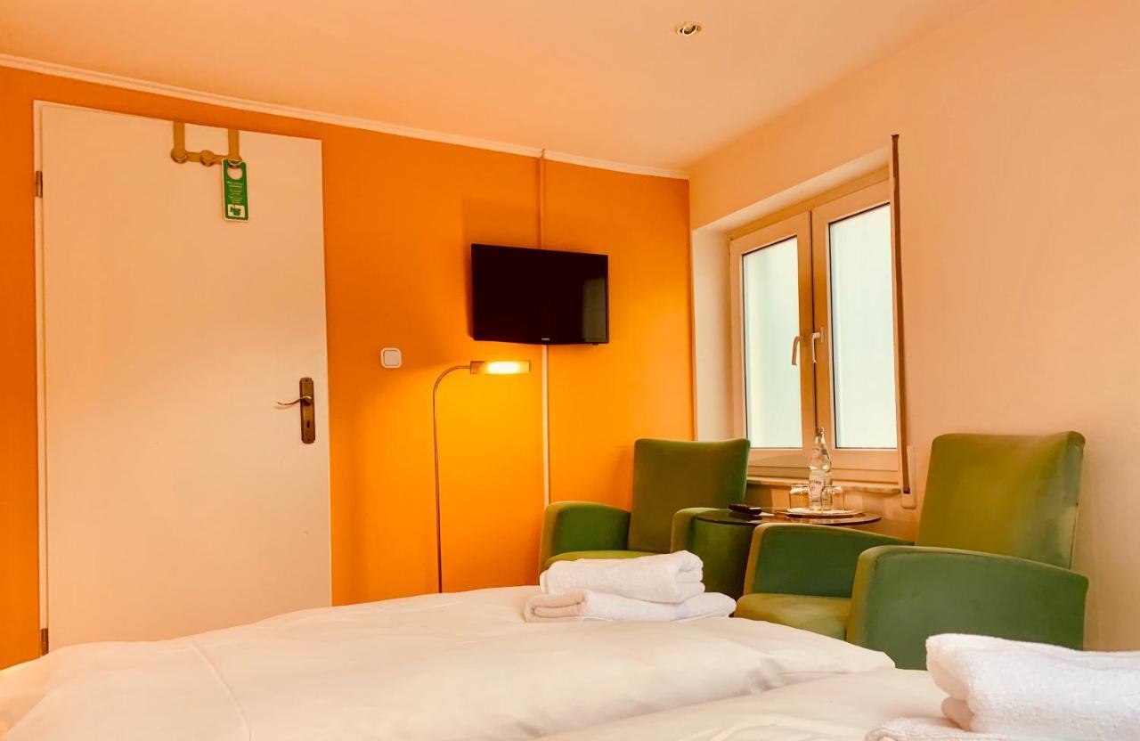 Hotel Gasthaus Zur Eule โคโลญ ภายนอก รูปภาพ
